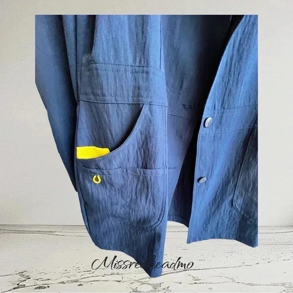 wonderWink Jacket - Medium - Picture 3 of 4